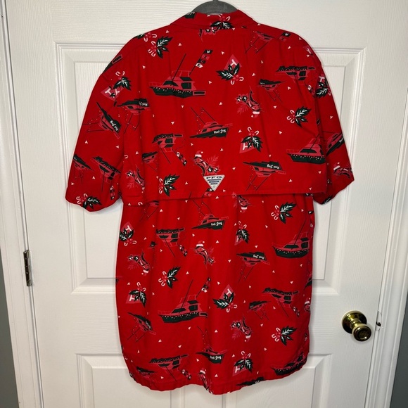 Columbia Red Spark Reel Joy Trollers Best Short Sleeve PFG Shirt Size Large GUC - Picture 5 of 7